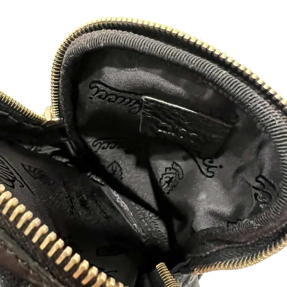 Gucci Monogram Leather Crossbody Belt Bag - Picture 5 of 9